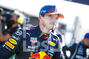 2021-09-04 - VERSTAPPEN Max (ned), Red Bull Racing Honda RB16B, portrait during the Formula 1 Heineken Dutch Grand Prix 2021, 13th round of the 2021 FIA Formula One World Championship from September 3 to 5, 2021 on the Circuit Zandvoort, in Zandvoort, Netherlands - FORMULA 1 HEINEKEN DUTCH GRAND PRIX 2021, 13TH ROUND OF THE 2021 FIA FORMULA ONE WORLD CHAMPIONSHIP - FORMULA 1 - MOTORS