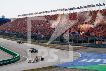 2021-09-05 - VERSTAPPEN Max (ned), Red Bull Racing Honda RB16B, HAMILTON Lewis (gbr), Mercedes AMG F1 GP W12 E Performance, BOTTAS Valtteri (fin), Mercedes AMG F1 GP W12 E Performance, action during the Formula 1 Heineken Dutch Grand Prix 2021, 13th round of the 2021 FIA Formula One World Championship from September 3 to 5, 2021 on the Circuit Zandvoort, in Zandvoort, Netherlands - FORMULA 1 HEINEKEN DUTCH GRAND PRIX 2021, 13TH ROUND OF THE 2021 FIA FORMULA ONE WORLD CHAMPIONSHIP - FORMULA 1 - MOTORS