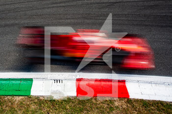 2021-09-11 - 55 SAINZ Carlos (spa), Scuderia Ferrari SF21, action during the Formula 1 Heineken Gran Premio D'italia 2021, Italian Grand Prix, 14th round of the 2021 FIA Formula One World Championship from September 9 to 12, 2021 on the Autodromo Nazionale di Monza, in Monza, Italy - FORMULA 1 HEINEKEN GRAN PREMIO D'ITALIA 2021, ITALIAN GRAND PRIX, 14TH ROUND OF THE 2021 FIA FORMULA ONE WORLD CHAMPIONSHIP - FORMULA 1 - MOTORS