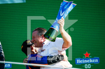 2021-09-12 - BROWN Zak (usa), Chief People & IT Officer of McLaren Racing, portrait podium during the Formula 1 Heineken Gran Premio D'italia 2021, Italian Grand Prix, 14th round of the 2021 FIA Formula One World Championship from September 9 to 12, 2021 on the Autodromo Nazionale di Monza, in Monza, Italy - FORMULA 1 HEINEKEN GRAN PREMIO D'ITALIA 2021, ITALIAN GRAND PRIX, 14TH ROUND OF THE 2021 FIA FORMULA ONE WORLD CHAMPIONSHIP - FORMULA 1 - MOTORS