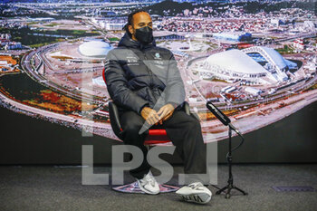 2021-09-23 - HAMILTON Lewis (gbr), Mercedes AMG F1 GP W12 E Performance, portrait during the Formula 1 VTB Russian Grand Prix 2021, 15th round of the 2021 FIA Formula One World Championship from September 24 to 26, 2021 on the Sochi Autodrom, in Sochi, Russia - FORMULA 1 VTB RUSSIAN GRAND PRIX 2021, 15TH ROUND OF THE 2021 FIA FORMULA ONE WORLD CHAMPIONSHIP - FORMULA 1 - MOTORS