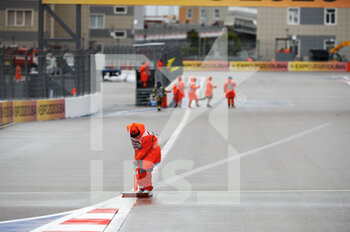 2021-09-25 - Illustration rain, pluie, during the Formula 1 VTB Russian Grand Prix 2021, 15th round of the 2021 FIA Formula One World Championship from September 24 to 26, 2021 on the Sochi Autodrom, in Sochi, Russia - FORMULA 1 VTB RUSSIAN GRAND PRIX 2021, 15TH ROUND OF THE 2021 FIA FORMULA ONE WORLD CHAMPIONSHIP - FORMULA 1 - MOTORS