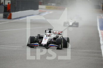 2021-09-25 - 09 MAZEPIN Nikita (rus), Haas F1 Team VF-21 Ferrari, action during the Formula 1 VTB Russian Grand Prix 2021, 15th round of the 2021 FIA Formula One World Championship from September 24 to 26, 2021 on the Sochi Autodrom, in Sochi, Russia - FORMULA 1 VTB RUSSIAN GRAND PRIX 2021, 15TH ROUND OF THE 2021 FIA FORMULA ONE WORLD CHAMPIONSHIP - FORMULA 1 - MOTORS