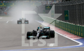 2021-09-25 - 77 BOTTAS Valtteri (fin), Mercedes AMG F1 GP W12 E Performance, action during the Formula 1 VTB Russian Grand Prix 2021, 15th round of the 2021 FIA Formula One World Championship from September 24 to 26, 2021 on the Sochi Autodrom, in Sochi, Russia - FORMULA 1 VTB RUSSIAN GRAND PRIX 2021, 15TH ROUND OF THE 2021 FIA FORMULA ONE WORLD CHAMPIONSHIP - FORMULA 1 - MOTORS