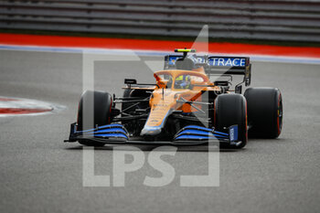 2021-09-25 - 04 NORRIS Lando (gbr), McLaren MCL35M, action during the Formula 1 VTB Russian Grand Prix 2021, 15th round of the 2021 FIA Formula One World Championship from September 24 to 26, 2021 on the Sochi Autodrom, in Sochi, Russia - FORMULA 1 VTB RUSSIAN GRAND PRIX 2021, 15TH ROUND OF THE 2021 FIA FORMULA ONE WORLD CHAMPIONSHIP - FORMULA 1 - MOTORS