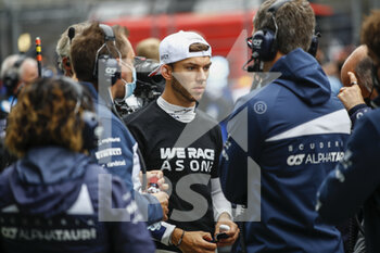 2021-09-26 - GASLY Pierre (fra), Scuderia AlphaTauri Honda AT02, portrait during the Formula 1 VTB Russian Grand Prix 2021, 15th round of the 2021 FIA Formula One World Championship from September 24 to 26, 2021 on the Sochi Autodrom, in Sochi, Russia - FORMULA 1 VTB RUSSIAN GRAND PRIX 2021, 15TH ROUND OF THE 2021 FIA FORMULA ONE WORLD CHAMPIONSHIP - FORMULA 1 - MOTORS
