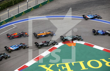 2021-09-26 - 18 STROLL Lance (can), Aston Martin F1 AMR21, action 44 HAMILTON Lewis (gbr), Mercedes AMG F1 GP W12 E Performance, action 03 RICCIARDO Daniel (aus), McLaren MCL35M, action 11 PEREZ Sergio (mex), Red Bull Racing Honda RB16B, action 31 OCON Esteban (fra), Alpine F1 A521, action during the Formula 1 VTB Russian Grand Prix 2021, 15th round of the 2021 FIA Formula One World Championship from September 24 to 26, 2021 on the Sochi Autodrom, in Sochi, Russia - FORMULA 1 VTB RUSSIAN GRAND PRIX 2021, 15TH ROUND OF THE 2021 FIA FORMULA ONE WORLD CHAMPIONSHIP - FORMULA 1 - MOTORS