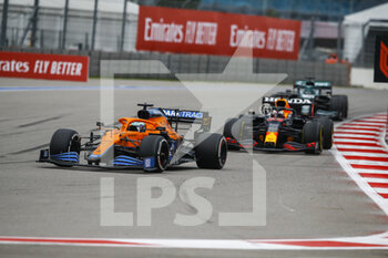 2021-09-26 - 03 RICCIARDO Daniel (aus), McLaren MCL35M, action 33 VERSTAPPEN Max (nld), Red Bull Racing Honda RB16B, action during the Formula 1 VTB Russian Grand Prix 2021, 15th round of the 2021 FIA Formula One World Championship from September 24 to 26, 2021 on the Sochi Autodrom, in Sochi, Russia - FORMULA 1 VTB RUSSIAN GRAND PRIX 2021, 15TH ROUND OF THE 2021 FIA FORMULA ONE WORLD CHAMPIONSHIP - FORMULA 1 - MOTORS