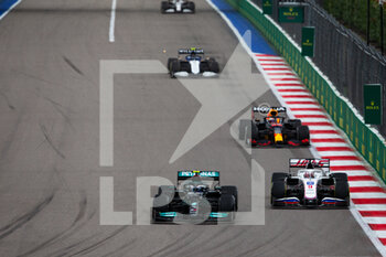 2021-09-26 - 77 BOTTAS Valtteri (fin), Mercedes AMG F1 GP W12 E Performance, action during the Formula 1 VTB Russian Grand Prix 2021, 15th round of the 2021 FIA Formula One World Championship from September 24 to 26, 2021 on the Sochi Autodrom, in Sochi, Russia - FORMULA 1 VTB RUSSIAN GRAND PRIX 2021, 15TH ROUND OF THE 2021 FIA FORMULA ONE WORLD CHAMPIONSHIP - FORMULA 1 - MOTORS