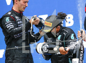 2021-09-26 - HAMILTON Lewis (gbr), Mercedes AMG F1 GP W12 E Performance, portrait podium during the Formula 1 VTB Russian Grand Prix 2021, 15th round of the 2021 FIA Formula One World Championship from September 24 to 26, 2021 on the Sochi Autodrom, in Sochi, Russia - FORMULA 1 VTB RUSSIAN GRAND PRIX 2021, 15TH ROUND OF THE 2021 FIA FORMULA ONE WORLD CHAMPIONSHIP - FORMULA 1 - MOTORS