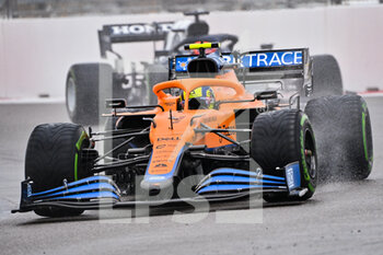 2021-09-26 - 04 NORRIS Lando (gbr), McLaren MCL35M, action during the Formula 1 VTB Russian Grand Prix 2021, 15th round of the 2021 FIA Formula One World Championship from September 24 to 26, 2021 on the Sochi Autodrom, in Sochi, Russia - FORMULA 1 VTB RUSSIAN GRAND PRIX 2021, 15TH ROUND OF THE 2021 FIA FORMULA ONE WORLD CHAMPIONSHIP - FORMULA 1 - MOTORS
