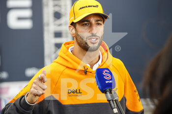 2021-10-07 - RICCIARDO Daniel (aus), McLaren MCL35M, portrait during the Formula 1 Rolex Turkish Grand Prix 2021, 16th round of the 2021 FIA Formula One World Championship from October 8 to 10, 2021 on the Istanbul Park, in Tuzla, Turkey - FORMULA 1 ROLEX TURKISH GRAND PRIX 2021, 16TH ROUND OF THE 2021 FIA FORMULA ONE WORLD CHAMPIONSHIP - FORMULA 1 - MOTORS