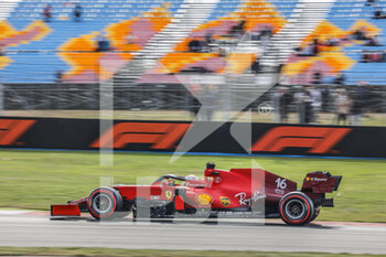 2021-10-08 - 16 LECLERC Charles (mco), Scuderia Ferrari SF21, action during the Formula 1 Rolex Turkish Grand Prix 2021, 16th round of the 2021 FIA Formula One World Championship from October 8 to 10, 2021 on the Istanbul Park, in Tuzla, Turkey - FORMULA 1 ROLEX TURKISH GRAND PRIX 2021, 16TH ROUND OF THE 2021 FIA FORMULA ONE WORLD CHAMPIONSHIP - FORMULA 1 - MOTORS