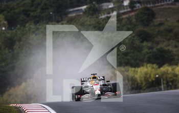 2021-10-08 - 33 VERSTAPPEN Max (nld), Red Bull Racing Honda RB16B, action during the Formula 1 Rolex Turkish Grand Prix 2021, 16th round of the 2021 FIA Formula One World Championship from October 8 to 10, 2021 on the Istanbul Park, in Tuzla, Turkey - FORMULA 1 ROLEX TURKISH GRAND PRIX 2021, 16TH ROUND OF THE 2021 FIA FORMULA ONE WORLD CHAMPIONSHIP - FORMULA 1 - MOTORS