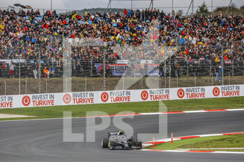 2021-10-09 - 10 GASLY Pierre (fra), Scuderia AlphaTauri Honda AT02, action during the Formula 1 Rolex Turkish Grand Prix 2021, 16th round of the 2021 FIA Formula One World Championship from October 8 to 10, 2021 on the Istanbul Park, in Tuzla, Turkey - FORMULA 1 ROLEX TURKISH GRAND PRIX 2021, 16TH ROUND OF THE 2021 FIA FORMULA ONE WORLD CHAMPIONSHIP - FORMULA 1 - MOTORS