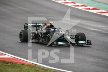 2021-10-10 - 77 BOTTAS Valtteri (fin), Mercedes AMG F1 GP W12 E Performance, action during the Formula 1 Rolex Turkish Grand Prix 2021, 16th round of the 2021 FIA Formula One World Championship from October 8 to 10, 2021 on the Istanbul Park, in Tuzla, Turkey - FORMULA 1 ROLEX TURKISH GRAND PRIX 2021, 16TH ROUND OF THE 2021 FIA FORMULA ONE WORLD CHAMPIONSHIP - FORMULA 1 - MOTORS