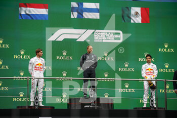 2021-10-10 - BOTTAS Valtteri (fin), Mercedes AMG F1 GP W12 E Performance, portrait, podium with VERSTAPPEN Max (ned), Red Bull Racing Honda RB16B and PEREZ Sergio (mex), Red Bull Racing Honda RB16B during the Formula 1 Rolex Turkish Grand Prix 2021, 16th round of the 2021 FIA Formula One World Championship from October 8 to 10, 2021 on the Istanbul Park, in Tuzla, Turkey - FORMULA 1 ROLEX TURKISH GRAND PRIX 2021, 16TH ROUND OF THE 2021 FIA FORMULA ONE WORLD CHAMPIONSHIP - FORMULA 1 - MOTORS