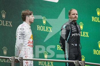 2021-10-10 - BOTTAS Valtteri (fin), Mercedes AMG F1 GP W12 E Performance, portrait PODIUM during the Formula 1 Rolex Turkish Grand Prix 2021, 16th round of the 2021 FIA Formula One World Championship from October 8 to 10, 2021 on the Istanbul Park, in Tuzla, Turkey - FORMULA 1 ROLEX TURKISH GRAND PRIX 2021, 16TH ROUND OF THE 2021 FIA FORMULA ONE WORLD CHAMPIONSHIP - FORMULA 1 - MOTORS
