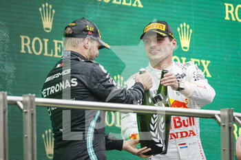 2021-10-10 - BOTTAS Valtteri (fin), Mercedes AMG F1 GP W12 E Performance, portrait VERSTAPPEN Max (ned), Red Bull Racing Honda RB16B, portrait PODIUM during the Formula 1 Rolex Turkish Grand Prix 2021, 16th round of the 2021 FIA Formula One World Championship from October 8 to 10, 2021 on the Istanbul Park, in Tuzla, Turkey - FORMULA 1 ROLEX TURKISH GRAND PRIX 2021, 16TH ROUND OF THE 2021 FIA FORMULA ONE WORLD CHAMPIONSHIP - FORMULA 1 - MOTORS