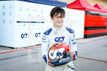 2021-10-21 - TSUNODA Yuki (jap), Scuderia AlphaTauri Honda AT02, portrait during the Formula 1 Aramco United States Grand Prix 2021, 17th round of the 2021 FIA Formula One World Championship from October 21 to 24, 2021 on the Circuit of the Americas, in Austin, Texas, United States of American - FORMULA 1 ARAMCO UNITED STATES GRAND PRIX 2021, 17TH ROUND OF THE 2021 FIA FORMULA ONE WORLD CHAMPIONSHIP - FORMULA 1 - MOTORS