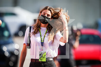 2021-10-22 - Sara Pagliaroli, girlfriend of STROLL Lance (can), Aston Martin F1 AMR21, during the Formula 1 Aramco United States Grand Prix 2021, 17th round of the 2021 FIA Formula One World Championship from October 21 to 24, 2021 on the Circuit of the Americas, in Austin, Texas, United States of American - FORMULA 1 ARAMCO UNITED STATES GRAND PRIX 2021, 17TH ROUND OF THE 2021 FIA FORMULA ONE WORLD CHAMPIONSHIP - FORMULA 1 - MOTORS