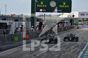 2021-10-23 - 77 BOTTAS Valtteri (fin), Mercedes AMG F1 GP W12 E Performance, 44 HAMILTON Lewis (gbr), Mercedes AMG F1 GP W12 E Performance, action during the Formula 1 Aramco United States Grand Prix 2021, 17th round of the 2021 FIA Formula One World Championship from October 21 to 24, 2021 on the Circuit of the Americas, in Austin, Texas, United States of American - FORMULA 1 ARAMCO UNITED STATES GRAND PRIX 2021, 17TH ROUND OF THE 2021 FIA FORMULA ONE WORLD CHAMPIONSHIP - FORMULA 1 - MOTORS