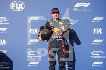 2021-10-23 - VERSTAPPEN Max (ned), Red Bull Racing Honda RB16B, portrait pole position during the Formula 1 Aramco United States Grand Prix 2021, 17th round of the 2021 FIA Formula One World Championship from October 21 to 24, 2021 on the Circuit of the Americas, in Austin, Texas, United States of American - FORMULA 1 ARAMCO UNITED STATES GRAND PRIX 2021, 17TH ROUND OF THE 2021 FIA FORMULA ONE WORLD CHAMPIONSHIP - FORMULA 1 - MOTORS