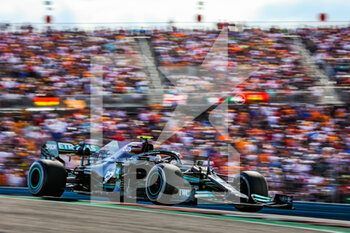 2021-10-24 - 77 BOTTAS Valtteri (fin), Mercedes AMG F1 GP W12 E Performance, action during the Formula 1 Aramco United States Grand Prix 2021, 17th round of the 2021 FIA Formula One World Championship from October 21 to 24, 2021 on the Circuit of the Americas, in Austin, Texas, United States of American - FORMULA 1 ARAMCO UNITED STATES GRAND PRIX 2021, 17TH ROUND OF THE 2021 FIA FORMULA ONE WORLD CHAMPIONSHIP - FORMULA 1 - MOTORS