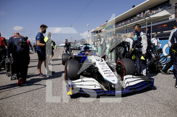 2021-10-24 - starting grid, grille de depart, 63 RUSSELL George (gbr), Williams Racing F1 FW43B, during the Formula 1 Aramco United States Grand Prix 2021, 17th round of the 2021 FIA Formula One World Championship from October 21 to 24, 2021 on the Circuit of the Americas, in Austin, Texas, United States of American - FORMULA 1 ARAMCO UNITED STATES GRAND PRIX 2021, 17TH ROUND OF THE 2021 FIA FORMULA ONE WORLD CHAMPIONSHIP - FORMULA 1 - MOTORS