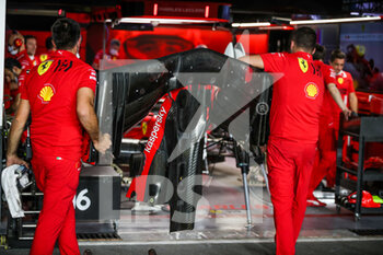 2021-11-18 - Scuderia Ferrari SF21, mechanical detail of front wing during the Formula 1 Ooredoo Qatar Grand Prix 2021, 20th round of the 2021 FIA Formula One World Championship from November 19 to 21, 2021 on the Losail International Circuit, in Lusail, Qatar - FORMULA 1 OOREDOO QATAR GRAND PRIX 2021, 20TH ROUND OF THE 2021 FIA FORMULA ONE WORLD CHAMPIONSHIP - FORMULA 1 - MOTORS