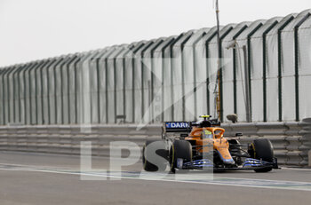 2021-11-19 - 04 NORRIS Lando (gbr), McLaren MCL35M, action during the Formula 1 Ooredoo Qatar Grand Prix 2021, 20th round of the 2021 FIA Formula One World Championship from November 19 to 21, 2021 on the Losail International Circuit, in Lusail, Qatar - FORMULA 1 OOREDOO QATAR GRAND PRIX 2021, 20TH ROUND OF THE 2021 FIA FORMULA ONE WORLD CHAMPIONSHIP - FORMULA 1 - MOTORS