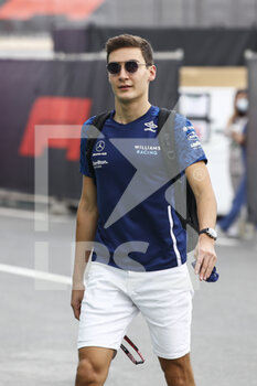 2021-11-20 - RUSSELL George (gbr), Williams Racing F1 FW43B, portrait during the Formula 1 Ooredoo Qatar Grand Prix 2021, 20th round of the 2021 FIA Formula One World Championship from November 19 to 21, 2021 on the Losail International Circuit, in Lusail, Qatar - FORMULA 1 OOREDOO QATAR GRAND PRIX 2021, 20TH ROUND OF THE 2021 FIA FORMULA ONE WORLD CHAMPIONSHIP - FORMULA 1 - MOTORS