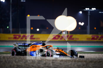 2021-11-20 - 03 RICCIARDO Daniel (aus), McLaren MCL35M, action during the Formula 1 Ooredoo Qatar Grand Prix 2021, 20th round of the 2021 FIA Formula One World Championship from November 19 to 21, 2021 on the Losail International Circuit, in Lusail, Qatar - FORMULA 1 OOREDOO QATAR GRAND PRIX 2021, 20TH ROUND OF THE 2021 FIA FORMULA ONE WORLD CHAMPIONSHIP - FORMULA 1 - MOTORS