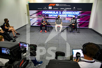 2021-11-20 - VERSTAPPEN Max (ned), Red Bull Racing Honda RB16B, portrait HAMILTON Lewis (gbr), Mercedes AMG F1 GP W12 E Performance, portrait BOTTAS Valtteri (fin), Mercedes AMG F1 GP W12 E Performance, portrait during the Formula 1 Ooredoo Qatar Grand Prix 2021, 20th round of the 2021 FIA Formula One World Championship from November 19 to 21, 2021 on the Losail International Circuit, in Lusail, Qatar - FORMULA 1 OOREDOO QATAR GRAND PRIX 2021, 20TH ROUND OF THE 2021 FIA FORMULA ONE WORLD CHAMPIONSHIP - FORMULA 1 - MOTORS