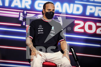2021-11-20 - HAMILTON Lewis (gbr), Mercedes AMG F1 GP W12 E Performance, portrait during the Formula 1 Ooredoo Qatar Grand Prix 2021, 20th round of the 2021 FIA Formula One World Championship from November 19 to 21, 2021 on the Losail International Circuit, in Lusail, Qatar - FORMULA 1 OOREDOO QATAR GRAND PRIX 2021, 20TH ROUND OF THE 2021 FIA FORMULA ONE WORLD CHAMPIONSHIP - FORMULA 1 - MOTORS