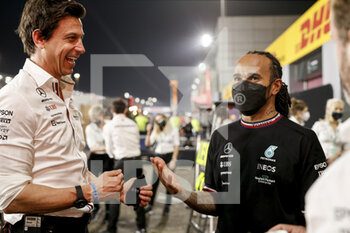 2021-11-21 - HAMILTON Lewis (gbr), Mercedes AMG F1 GP W12 E Performance, portrait during the Formula 1 Ooredoo Qatar Grand Prix 2021, 20th round of the 2021 FIA Formula One World Championship from November 19 to 21, 2021 on the Losail International Circuit, in Lusail, Qatar - FORMULA 1 OOREDOO QATAR GRAND PRIX 2021, 20TH ROUND OF THE 2021 FIA FORMULA ONE WORLD CHAMPIONSHIP - FORMULA 1 - MOTORS