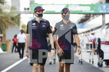 2021-11-21 - VERSTAPPEN Max (ned), Red Bull Racing Honda RB16B, portrait PEREZ Sergio (mex), Red Bull Racing Honda RB16B, portrait during the Formula 1 Ooredoo Qatar Grand Prix 2021, 20th round of the 2021 FIA Formula One World Championship from November 19 to 21, 2021 on the Losail International Circuit, in Lusail, Qatar - FORMULA 1 OOREDOO QATAR GRAND PRIX 2021, 20TH ROUND OF THE 2021 FIA FORMULA ONE WORLD CHAMPIONSHIP - FORMULA 1 - MOTORS