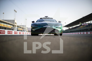 2021-11-21 - Aston Martin safety car, during the Formula 1 Ooredoo Qatar Grand Prix 2021, 20th round of the 2021 FIA Formula One World Championship from November 19 to 21, 2021 on the Losail International Circuit, in Lusail, Qatar - FORMULA 1 OOREDOO QATAR GRAND PRIX 2021, 20TH ROUND OF THE 2021 FIA FORMULA ONE WORLD CHAMPIONSHIP - FORMULA 1 - MOTORS