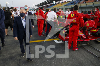 2021-11-21 - TODT Jean (fra), FIA President, portrait on the grid during the Formula 1 Ooredoo Qatar Grand Prix 2021, 20th round of the 2021 FIA Formula One World Championship from November 19 to 21, 2021 on the Losail International Circuit, in Lusail, Qatar - FORMULA 1 OOREDOO QATAR GRAND PRIX 2021, 20TH ROUND OF THE 2021 FIA FORMULA ONE WORLD CHAMPIONSHIP - FORMULA 1 - MOTORS