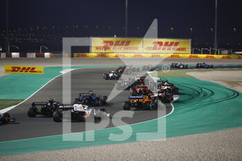 2021-11-21 - start of the race, depart, during the Formula 1 Ooredoo Qatar Grand Prix 2021, 20th round of the 2021 FIA Formula One World Championship from November 19 to 21, 2021 on the Losail International Circuit, in Lusail, Qatar - FORMULA 1 OOREDOO QATAR GRAND PRIX 2021, 20TH ROUND OF THE 2021 FIA FORMULA ONE WORLD CHAMPIONSHIP - FORMULA 1 - MOTORS