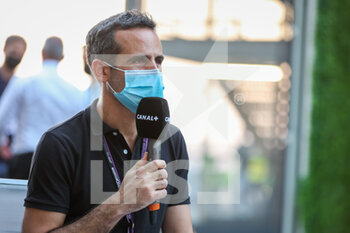 2021-12-02 - DUPIN Laurent, (fra), TV presenter commentateur Canal+, portrait during the Formula 1 stc Saudi Arabian Grand Prix 2021, 21th round of the 2021 FIA Formula One World Championship from December 3 to 5, 2021 on the Jeddah Corniche Circuit, in Jeddah, Saudi Arabia - FORMULA 1 STC SAUDI ARABIAN GRAND PRIX 2021, 21TH ROUND OF THE 2021 FIA FORMULA ONE WORLD CHAMPIONSHIP - FORMULA 1 - MOTORS