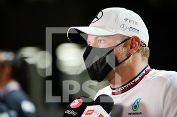 2021-12-02 - BOTTAS Valtteri (fin), Mercedes AMG F1 GP W12 E Performance, portrait during the Formula 1 stc Saudi Arabian Grand Prix 2021, 21th round of the 2021 FIA Formula One World Championship from December 3 to 5, 2021 on the Jeddah Corniche Circuit, in Jeddah, Saudi Arabia - FORMULA 1 STC SAUDI ARABIAN GRAND PRIX 2021, 21TH ROUND OF THE 2021 FIA FORMULA ONE WORLD CHAMPIONSHIP - FORMULA 1 - MOTORS
