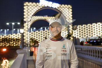 2021-12-03 - BOTTAS Valtteri (fin), Mercedes AMG F1 GP W12 E Performance, portrait during the Formula 1 stc Saudi Arabian Grand Prix 2021, 21th round of the 2021 FIA Formula One World Championship from December 3 to 5, 2021 on the Jeddah Corniche Circuit, in Jeddah, Saudi Arabia - FORMULA 1 STC SAUDI ARABIAN GRAND PRIX 2021, 21TH ROUND OF THE 2021 FIA FORMULA ONE WORLD CHAMPIONSHIP - FORMULA 1 - MOTORS
