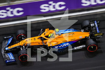 2021-12-03 - 04 NORRIS Lando (gbr), McLaren MCL35M, action during the Formula 1 stc Saudi Arabian Grand Prix 2021, 21th round of the 2021 FIA Formula One World Championship from December 3 to 5, 2021 on the Jeddah Corniche Circuit, in Jeddah, Saudi Arabia - FORMULA 1 STC SAUDI ARABIAN GRAND PRIX 2021, 21TH ROUND OF THE 2021 FIA FORMULA ONE WORLD CHAMPIONSHIP - FORMULA 1 - MOTORS