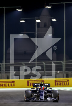 2021-12-03 - 10 GASLY Pierre (fra), Scuderia AlphaTauri Honda AT02, action during the Formula 1 stc Saudi Arabian Grand Prix 2021, 21th round of the 2021 FIA Formula One World Championship from December 3 to 5, 2021 on the Jeddah Corniche Circuit, in Jeddah, Saudi Arabia - FORMULA 1 STC SAUDI ARABIAN GRAND PRIX 2021, 21TH ROUND OF THE 2021 FIA FORMULA ONE WORLD CHAMPIONSHIP - FORMULA 1 - MOTORS