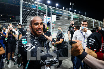2021-12-04 - HAMILTON Lewis (gbr), Mercedes AMG F1 GP W12 E Performance, portrait during the Formula 1 stc Saudi Arabian Grand Prix 2021, 21th round of the 2021 FIA Formula One World Championship from December 3 to 5, 2021 on the Jeddah Corniche Circuit, in Jeddah, Saudi Arabia - FORMULA 1 STC SAUDI ARABIAN GRAND PRIX 2021, 21TH ROUND OF THE 2021 FIA FORMULA ONE WORLD CHAMPIONSHIP - FORMULA 1 - MOTORS