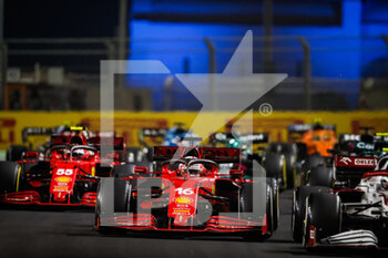 2021-12-05 - 16 LECLERC Charles (mco), Scuderia Ferrari SF21, action during the Formula 1 stc Saudi Arabian Grand Prix 2021, 21th round of the 2021 FIA Formula One World Championship from December 3 to 5, 2021 on the Jeddah Corniche Circuit, in Jeddah, Saudi Arabia - FORMULA 1 STC SAUDI ARABIAN GRAND PRIX 2021, 21TH ROUND OF THE 2021 FIA FORMULA ONE WORLD CHAMPIONSHIP - FORMULA 1 - MOTORS