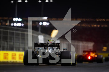 2021-12-05 - 77 BOTTAS Valtteri (fin), Mercedes AMG F1 GP W12 E Performance, action during the Formula 1 stc Saudi Arabian Grand Prix 2021, 21th round of the 2021 FIA Formula One World Championship from December 3 to 5, 2021 on the Jeddah Corniche Circuit, in Jeddah, Saudi Arabia - FORMULA 1 STC SAUDI ARABIAN GRAND PRIX 2021, 21TH ROUND OF THE 2021 FIA FORMULA ONE WORLD CHAMPIONSHIP - FORMULA 1 - MOTORS