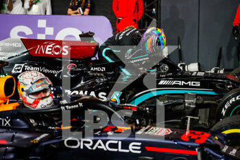 2021-12-05 - HAMILTON Lewis (gbr), Mercedes AMG F1 GP W12 E Performance, VERSTAPPEN Max (ned), Red Bull Racing Honda RB16B, portrait during the Formula 1 stc Saudi Arabian Grand Prix 2021, 21th round of the 2021 FIA Formula One World Championship from December 3 to 5, 2021 on the Jeddah Corniche Circuit, in Jeddah, Saudi Arabia - FORMULA 1 STC SAUDI ARABIAN GRAND PRIX 2021, 21TH ROUND OF THE 2021 FIA FORMULA ONE WORLD CHAMPIONSHIP - FORMULA 1 - MOTORS