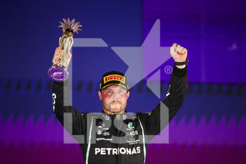 2021-12-05 - BOTTAS Valtteri (fin), Mercedes AMG F1 GP W12 E Performance, portrait during the Formula 1 stc Saudi Arabian Grand Prix 2021, 21th round of the 2021 FIA Formula One World Championship from December 3 to 5, 2021 on the Jeddah Corniche Circuit, in Jeddah, Saudi Arabia - FORMULA 1 STC SAUDI ARABIAN GRAND PRIX 2021, 21TH ROUND OF THE 2021 FIA FORMULA ONE WORLD CHAMPIONSHIP - FORMULA 1 - MOTORS